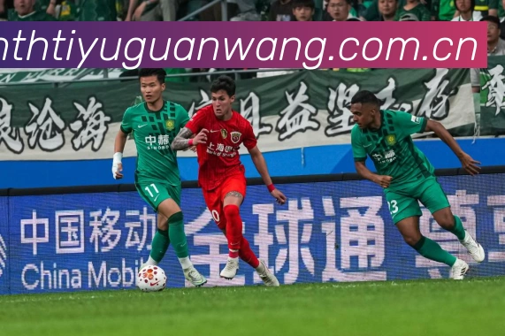 罗纳尔多职业生涯传奇瞬间与辉煌进球盘点解析战术观察-深度解析 罗纳尔多职业生涯传奇瞬间与辉煌进球盘点解析战术观察-深度解析